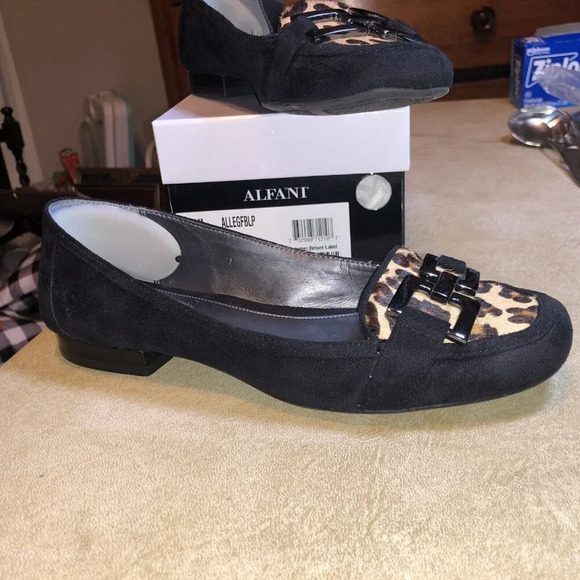Alfani Step N Flex Shoes Womens 7M Animal Print Allegra Slip On Flats Toe Rare - Picture 3 of 7